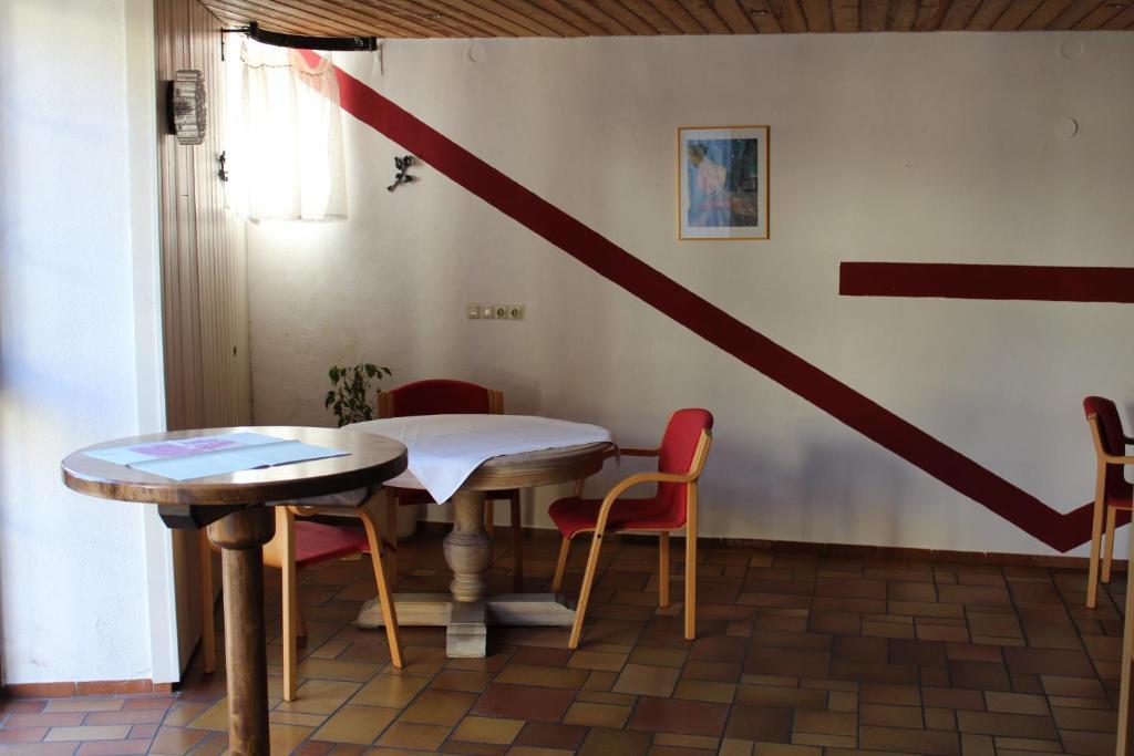 Neresheim Landhotel Zur Kanne מראה חיצוני תמונה