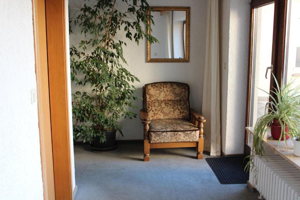 Neresheim Landhotel Zur Kanne מראה חיצוני תמונה