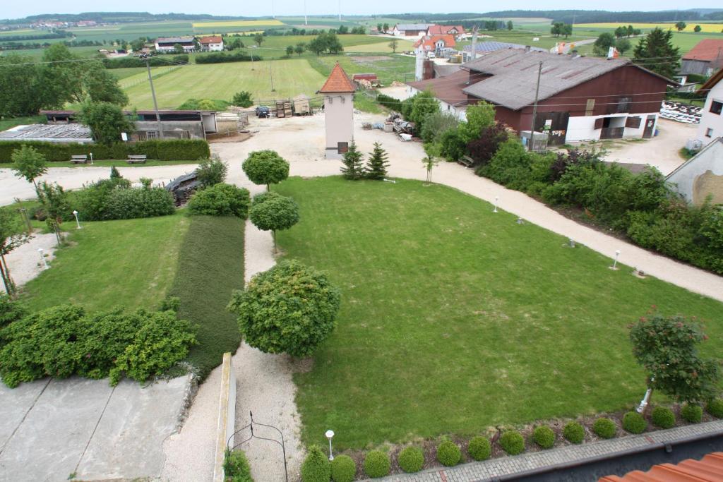 Neresheim Landhotel Zur Kanne מראה חיצוני תמונה