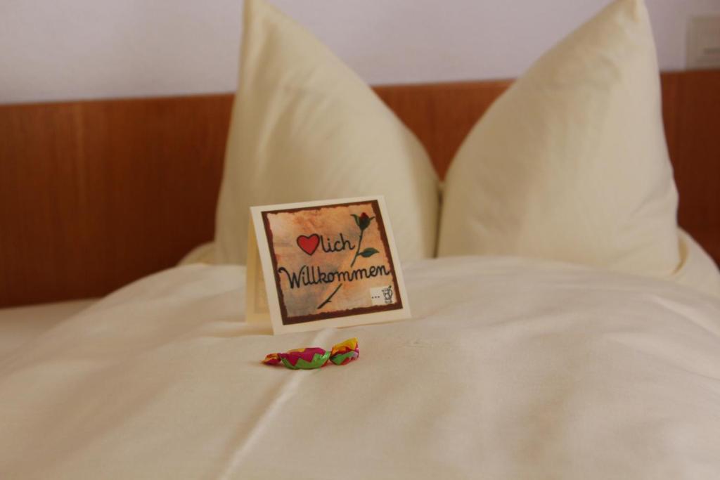 Neresheim Landhotel Zur Kanne חדר תמונה